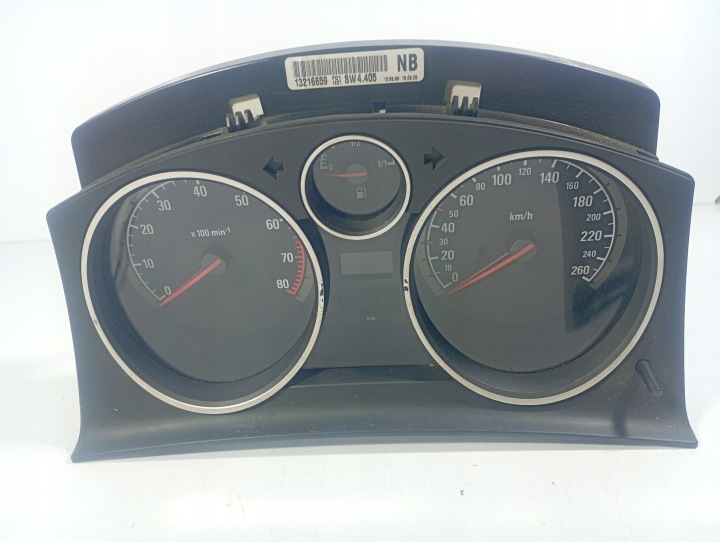 Opel Astra H FL 04-09 budíky budiky otáčkoměr OE 3216659