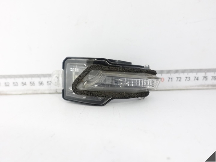 LEXUS NX und LIFT 14-21 Blinkerleuchte Blinker Blinkleuchte W Spiegel links vorne