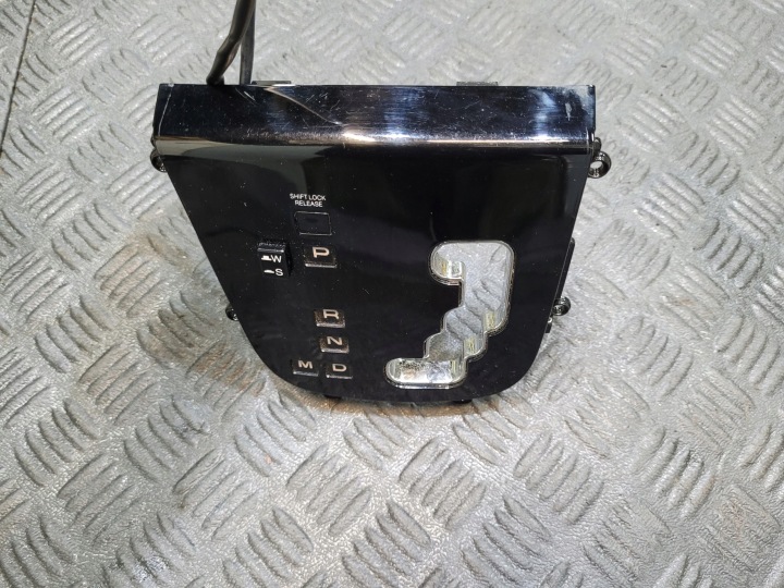 frame of the gear lever AUTOMAT SSANGYONG KORANDO III 3 C LIFT