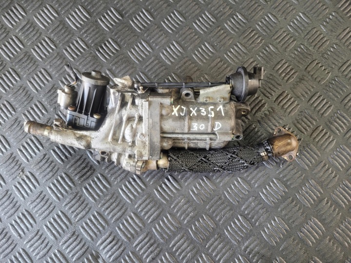EGR valve left right JAGUAR XJ IV X351 XF 3.0 D 306DT