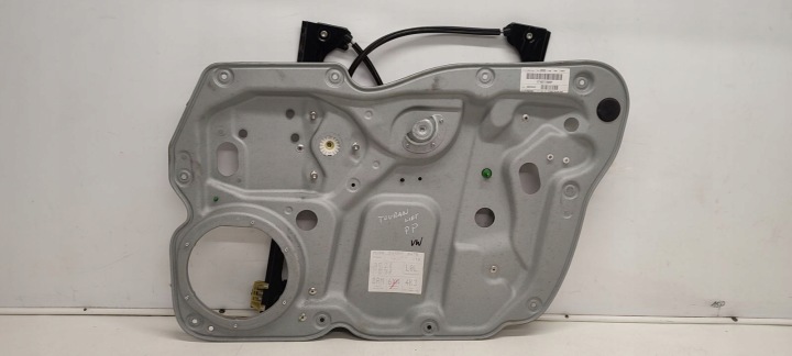 stahování okna pravý předek mechanismus VW Touran a LIFT 1,4 TSI