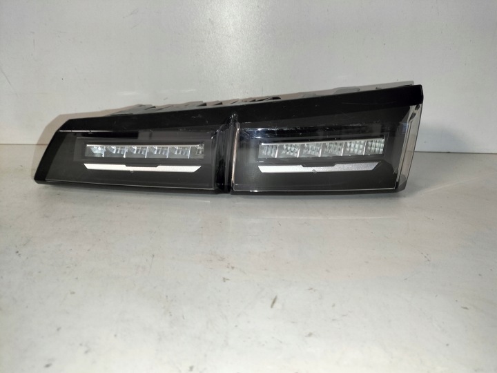 Licht hinten heck rechts PEUGEOT 308 III T10 21