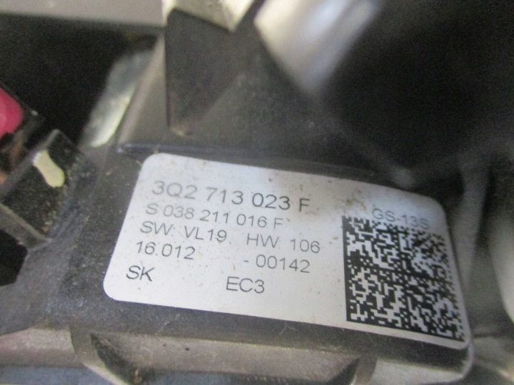 Gear shift lefter Volkswagen PASSAT B8 3Q2713023F 13
