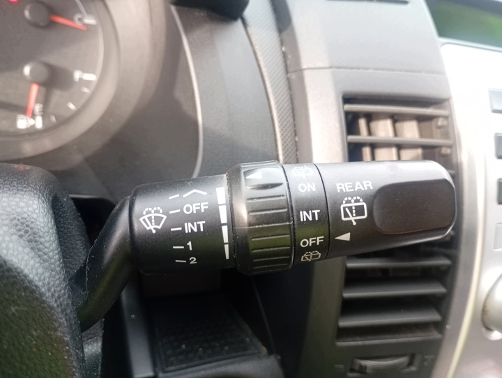přepínač světel zespolony volantu Mazda 5 V 05-10