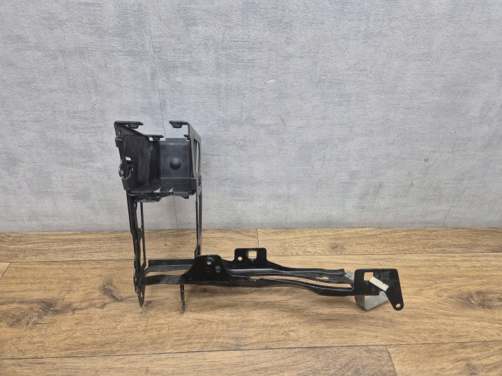BMW F20 F21 F30 F31 F32 F36 OKULAR Stütze Leuchte rechts 7245792 7308803