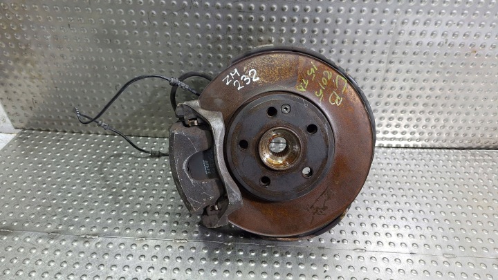 Achsschenkel Radnabe Radlager links vorne A24605 MERCEDES CLA W117 A-KLASA W176 B-KLASA W246