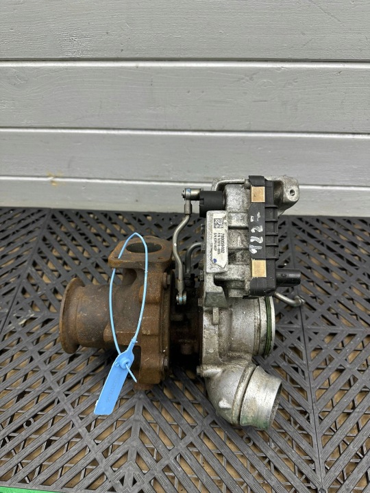Turbo BMW 3 E90 E91 7800594