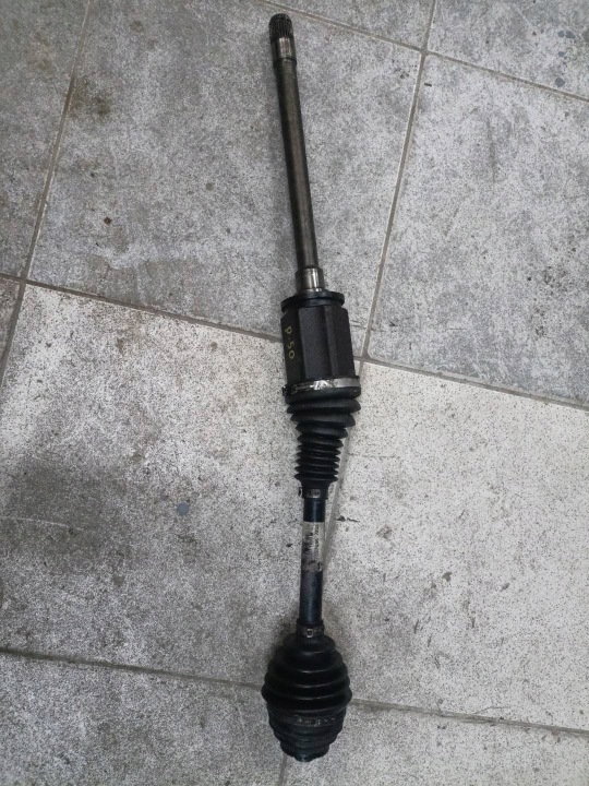 Demi axe Avant Droit BMW 328 F30 2013rok X-drive
