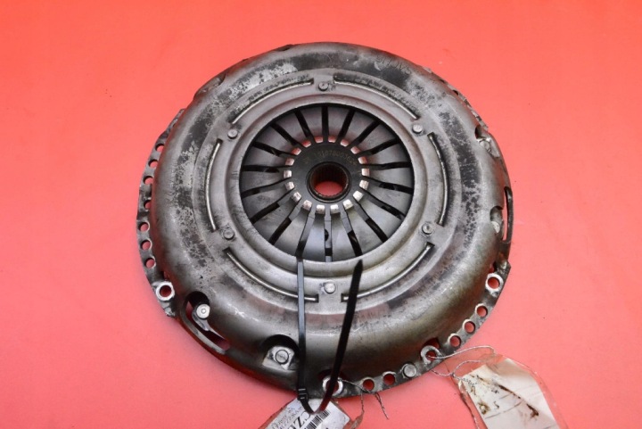 Embrayage Disque de pression 036141026D VW GOLF 5 V Positif 1.6 MPI 102 KM 03-09