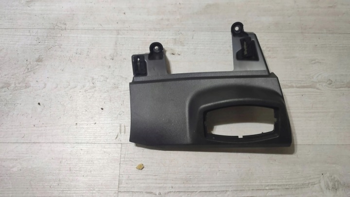 Ford Mondeo MK5 16r 2.0TDCi zaštita armature rozdzielczej konzoli