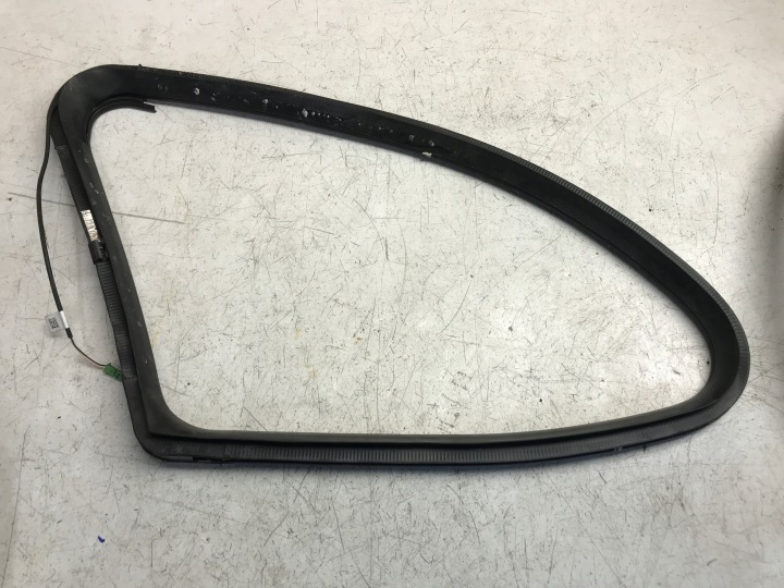 Joint Vitres KAROSERYJNEJ Gauche Arrière W251