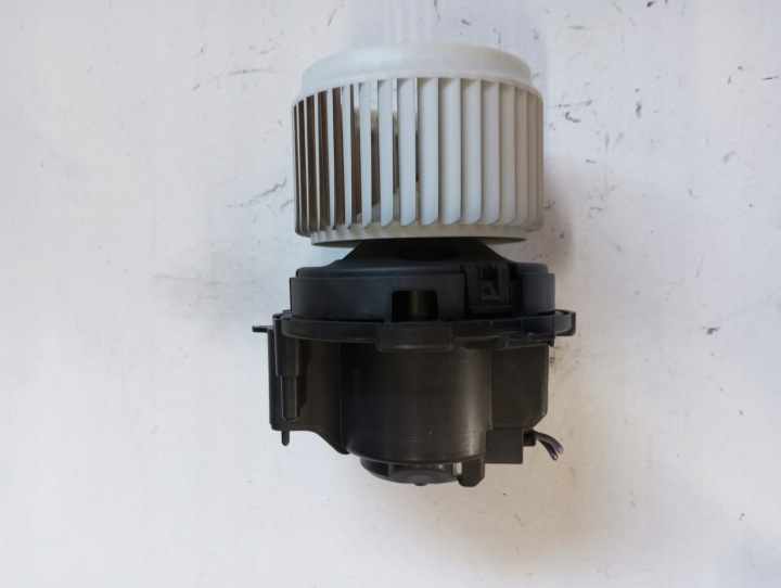 Ventilateur Bloc de chauffage complet DACIA SANDERO III