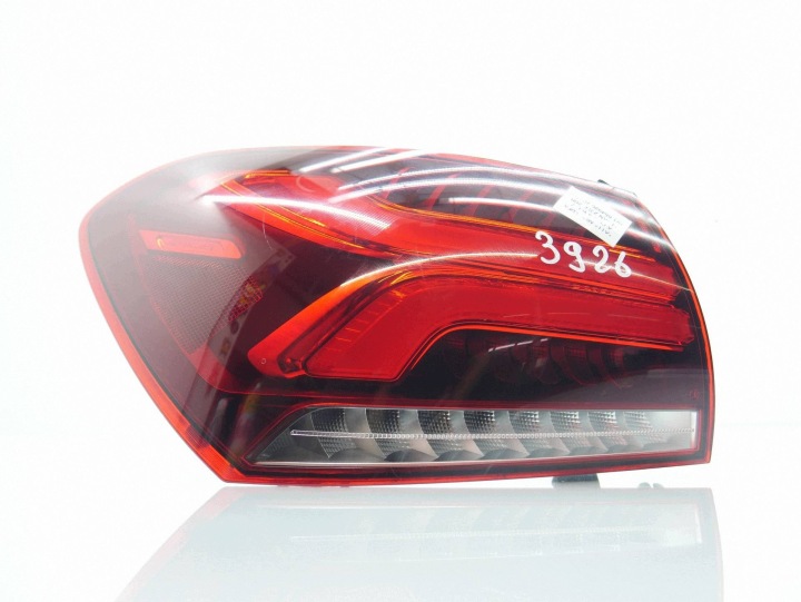 licht links hinten 2020R sedan A1779067100 MERCEDES W177