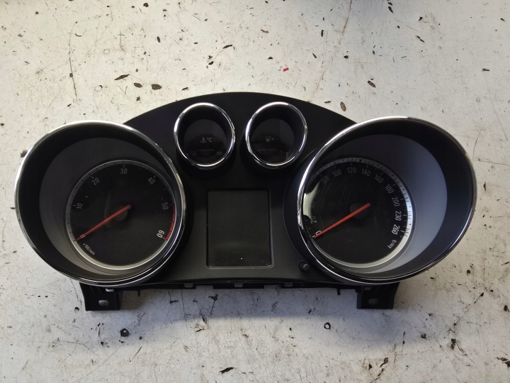 OPEL INSIGNIA A Instruments tachymètre compte tours Horloge montre tableau bord EUROPA DIESEL Avant Hausse 20980568 ABYM