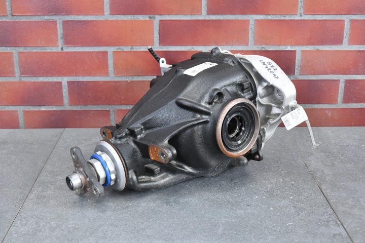 differential diff control of the rear OSI BMW 2 G42 3 G20 G21 4 G22 G23 G26 8956km