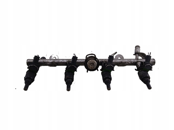 MERCEDES W203 1.8 K Kraftstoffverteiler Einspritzleiste 2710780549