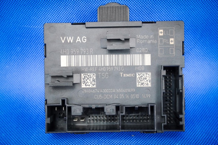 riadiaca jednotka dvere predok Audi A8 4H 4H0959793R dociag