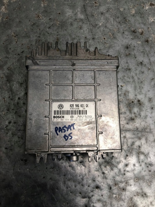 Computer DES MOTORS VW PASSAT B5 028906021GK