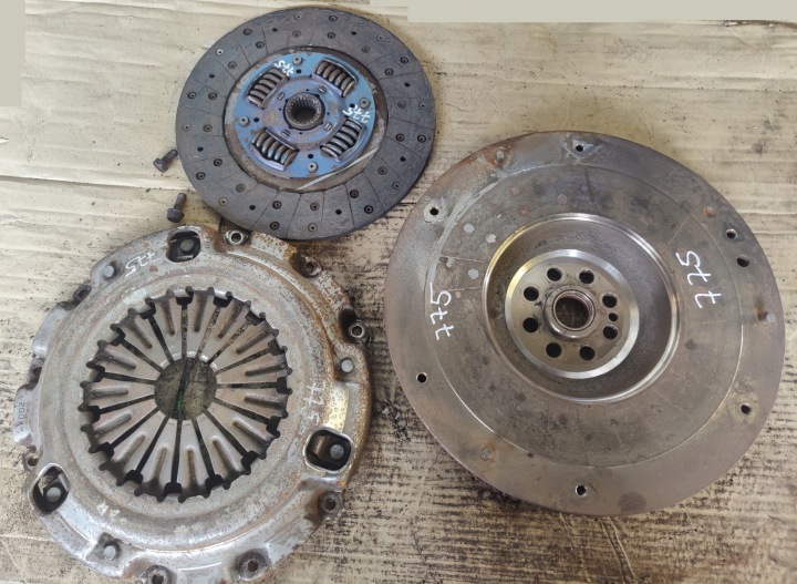 FORD RANGER 2.5TD WL flywheel disc pressure plate 775