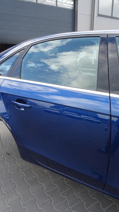 dveře pravé záď zadní pravý LX5Q AUDI A4 B8 LIFT SEDAN