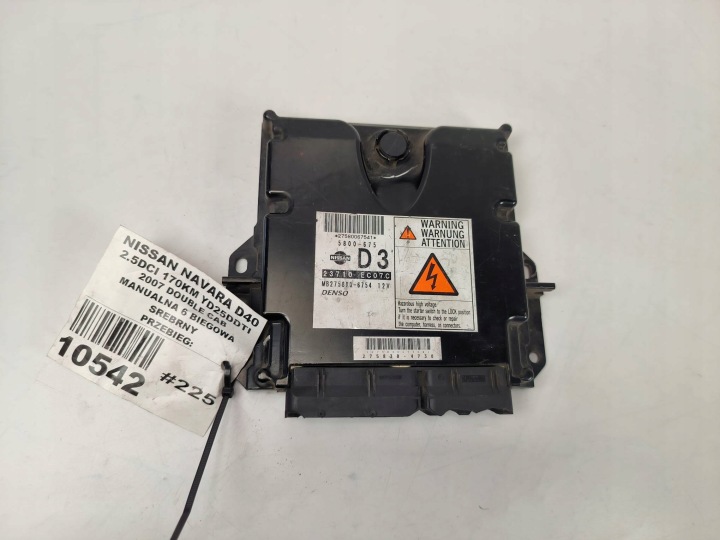 computer MB275800-6754 2.5 DCI NISSAN NAVARA