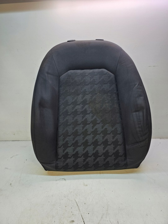 MATA GRZEWCZA sedačka GORA AUDI A3 8V 8V0963557A
