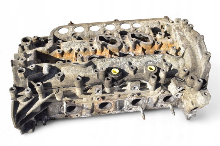 head. of the engine OPEL VIVARO A RENAULT TRAFIC II 2.0 DCI 8200808824