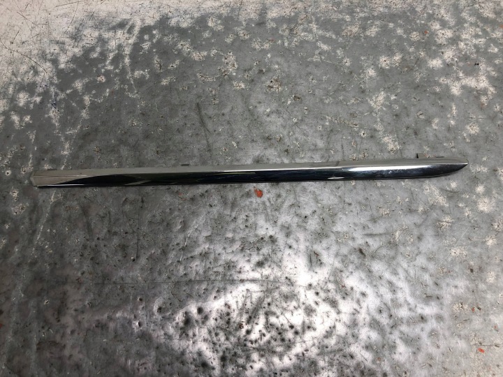 moulding door left rear part MERCEDES W205 A2056906302