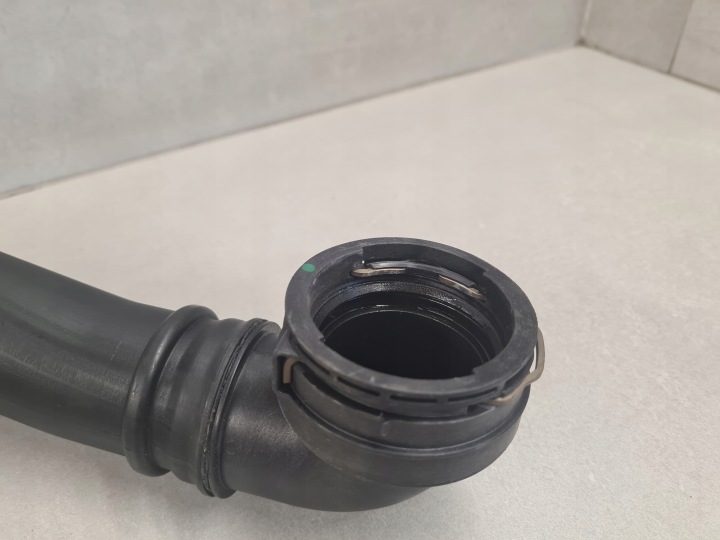 RURES INTERCOOLERA OPEL ASTRA V K 1.4 TURBO 39017739 5