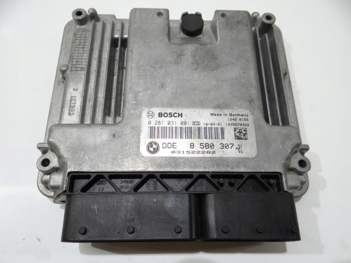 Computer STERONIK DES MOTORS BMW X1 E84 OE 8580307
