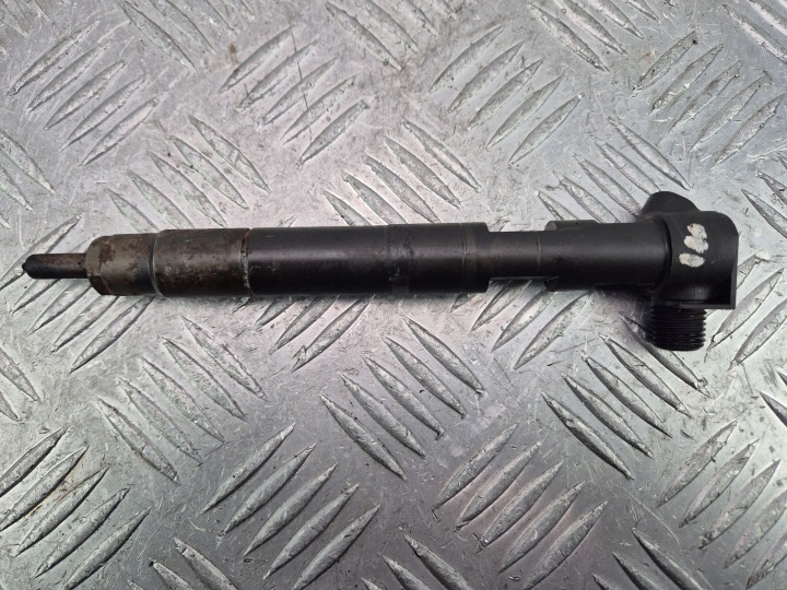 Mercedes SLK250 CDI R172 2.2 injecteur A6510702887 OM651980
