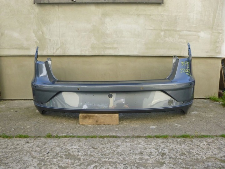 SEAT LEON III 3 5F9 KOMBI LIFT NÁRAZNÍK ZADNÝ