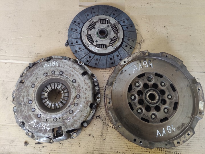 FORD TRANSIT MK8 CUSTOM 2.0TDCI wheel flywheel GK21-6477-AA clutch A194