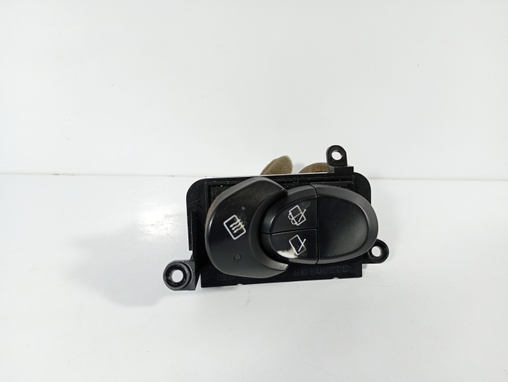 Hyundai Coupe 2 01-08 PANEL REGULACJA regulation PRZYCISKOW OE 9371027000