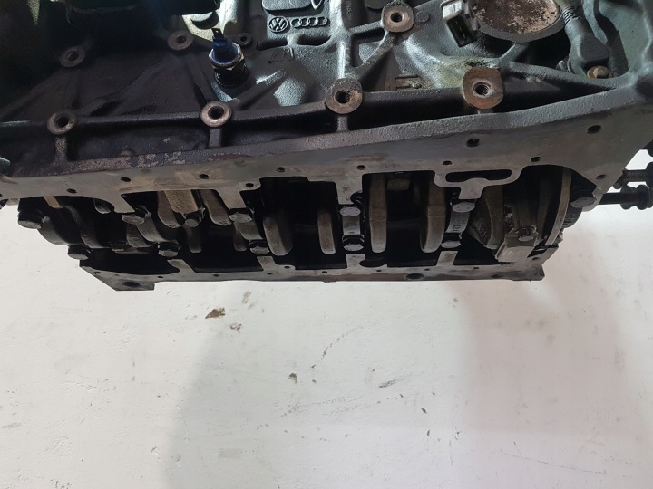 LT 28 35 46 96- 06r 2,5 SDI AGX 12