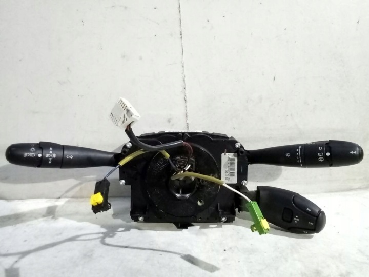 Peugeot 207 steering wheel levers and controls 96630724XT