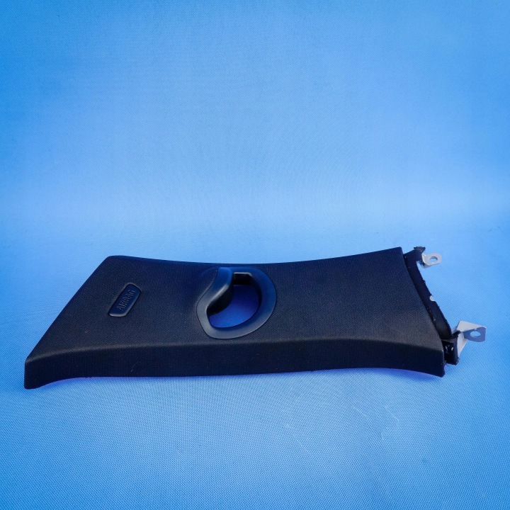 cover upholstery slupka C right m-packet BMW X5 G05 LCI 51435A0D9C8 5A0D9C8