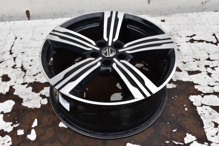 disque d'aluminium MG ZS 7" x 17" 5x112 ET41 10235593