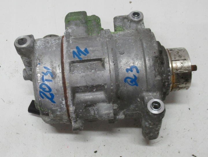 AUDI Q3 2.0 TSI compressor compressor; of the air conditioning