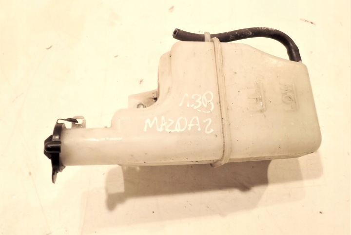 Behälter des Wassers 07-14 MAZDA 2 1.3B