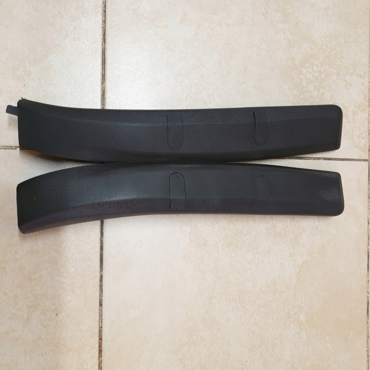 cover drain KABLOWY bonnet rear part VW TOUAREG and 7L OE