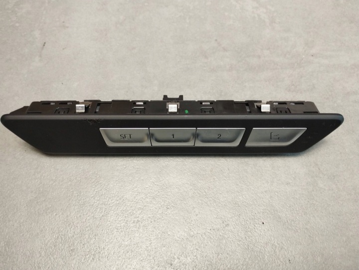 BMW 7 G11 Pulsante PAMIECI sedile 9382804