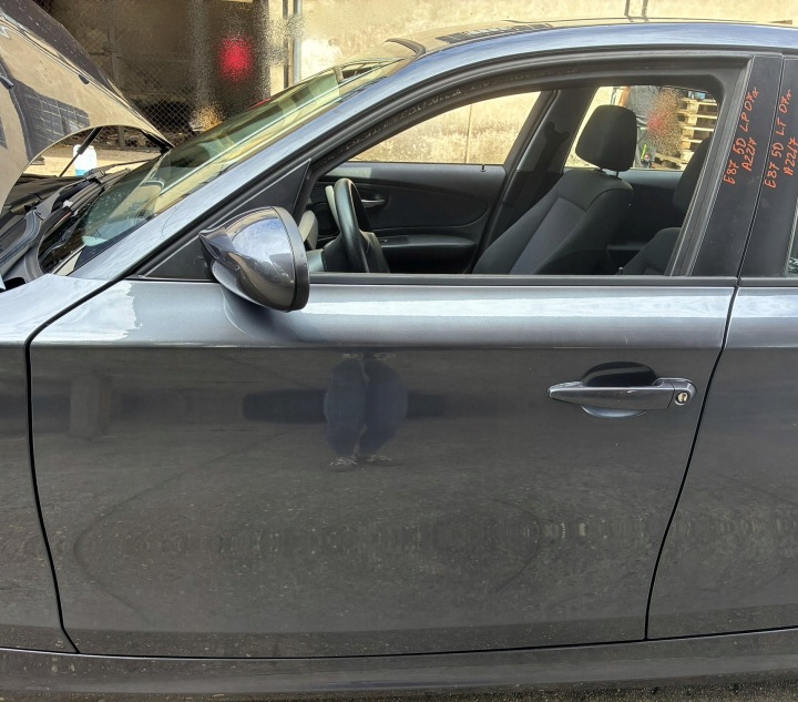 BMW E87 5D Tür links vorne A52/7 komplet