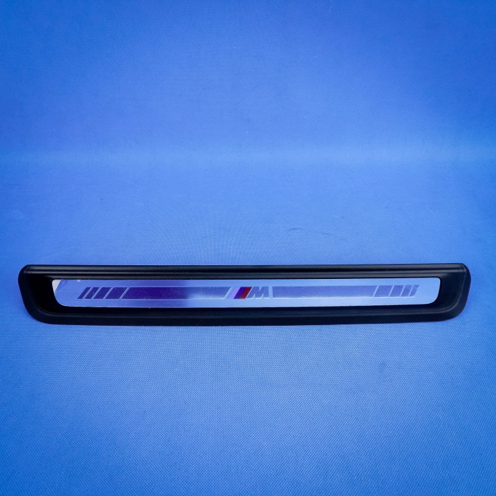 moulage seuil avant gauche droit BMW 3 G20 G21 4 G26 51478079739 8079739