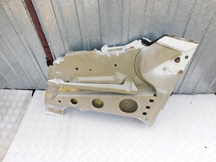 VW CRAFTER fartuch bok Aile Gauche od Chauffeurs 06-16r Longeron