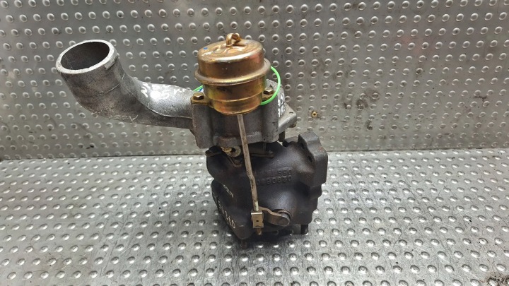 Turbina turbo 078145704T AUDI A6 C5 2.7BiT BES pravá K03