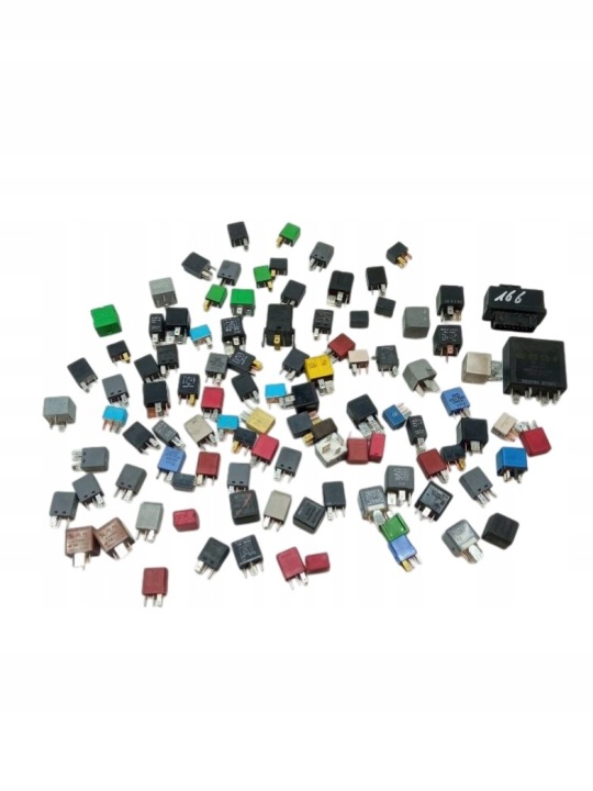 relej MIX VOLVO OPEL FIAT REANAULT MERCEDES AUDI TOYOTA