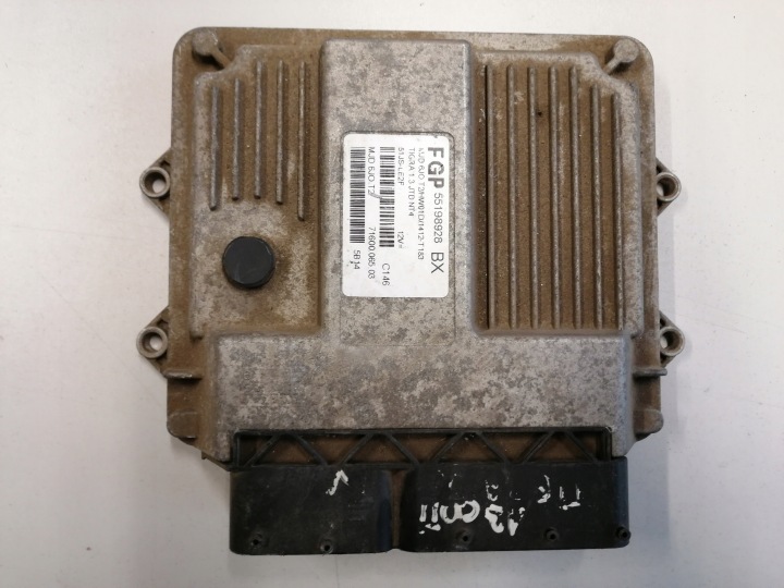 riadiaca jednotka počítač MOTORA OPEL TIGRA B 55198928