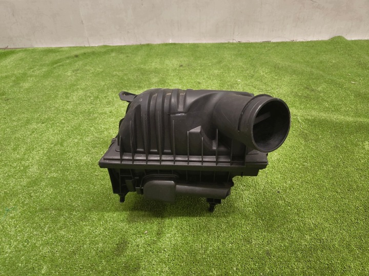 MINI F56 cover of a filter, air 8655835
