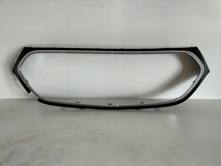 Grille/masque Châssis grilla MERCEDES E KLASA W214 22